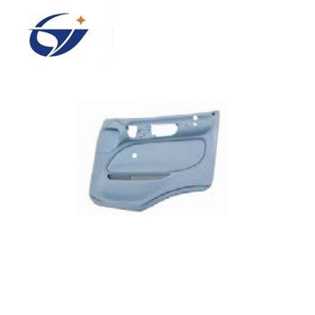 right manual door trim